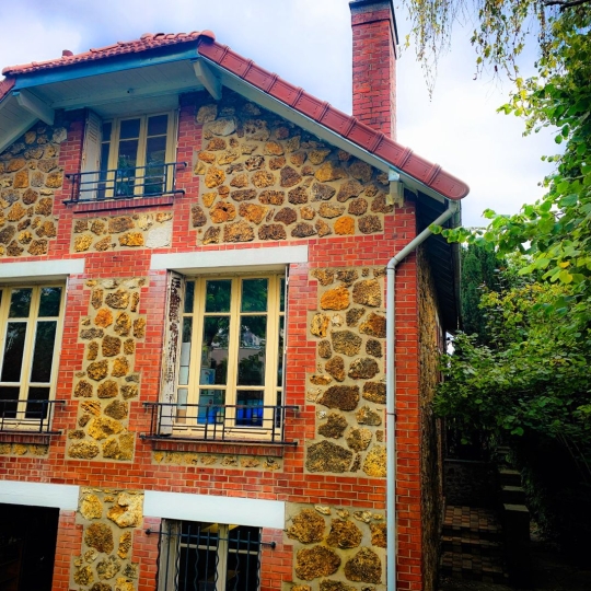 CGRE - COMMANDRE GUILLAUME REAL ESTATE : Maison / Villa | VILLEJUIF (94800) | 145.00m2 | 627 000 € 