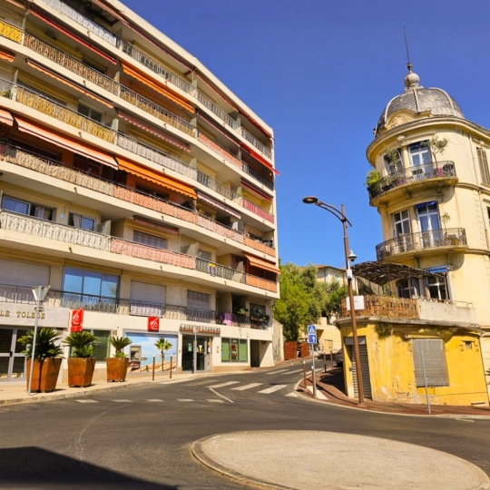  CGRE - COMMANDRE GUILLAUME REAL ESTATE : Appartement | LE CANNET (06110) | 60 m2 | 280 000 € 